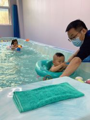 -海豚湾婴儿游泳(塘沽店)
