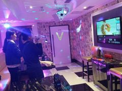 -悦SHOW 量贩式KTV(宝龙广场店)