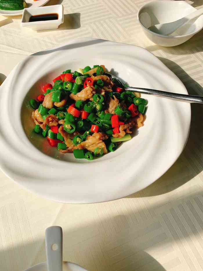 香逸渔港(金山店)-"听说算是镇江最好的饭店之一,所以一到镇江.