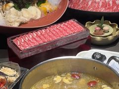 -余欢领鲜火锅(新街口店)