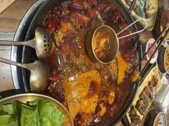 -旧街市鲜货老火锅(大光路店)