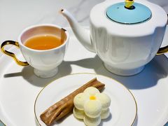 -燕庭·纯燕窝·甜品下午茶(南京西路店)