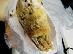 招牌鸡蛋饼-卞姐蛋饼(陕西南路店)