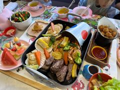 -水桶王国主题餐厅·聚会·生日派对·亲子活动·家庭套餐(亚龙湾希尔顿店)