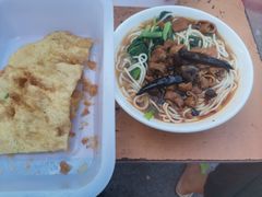 -老窦肥肠板面