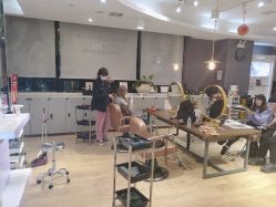 -意廊 Hair Salon