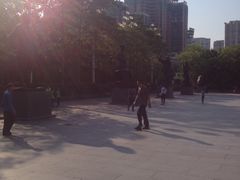 景点-英雄广场