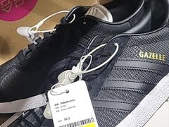 -唯品会(北京国瑞城店)