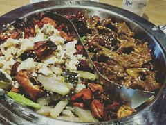 -小鱼小牛·鱼牛干锅·脆鱼火锅(世欧广场店)