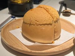 招牌菠萝包-炳胜私厨(万象前海店)