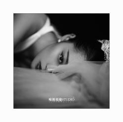 -巴黎婚纱摄影工作室