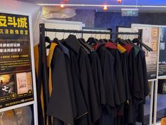 -逃脱反斗城沉浸剧情密室(阳光新业中心店)