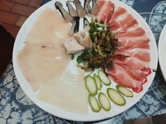 -桥香园过桥米线(国贸店)