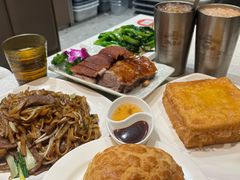 -香港新发烧腊茶餐厅(水围店)