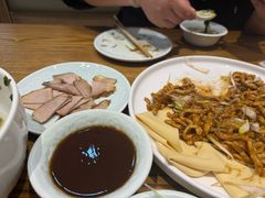 -李连贵酒家熏肉大饼(昆明街店)