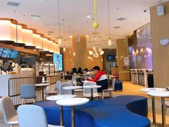 大堂-奈雪的茶(青岛卓悦里INTOWN店)