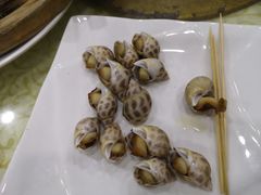 -鹏城人家海鲜酒家·23年老字号(较场尾店)