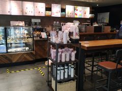 -星巴克(重庆新世纪凯瑞商都店)