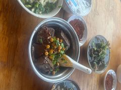 -周记翘脚牛肉