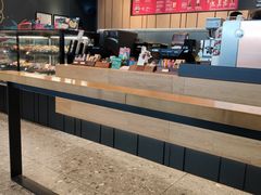 -星巴克(广州南站A18检票口楼上)