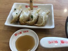 牛肉鍋貼-小姜锅贴(凤凰街店)