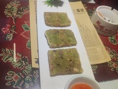 -刘姐啤酒鱼民族演艺餐厅(西街总店)