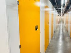 -安东易迷你自助仓储寄存仓库(顾戴路店)