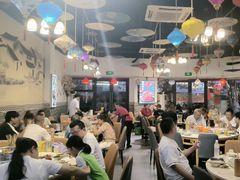 -牟记江湖重庆地标特色菜鱼蛋海鲜羊蝎子(巴南区黑金冠十多年好店)