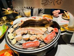 -草家酱蟹炭火烤肉店(珲春南路一店)
