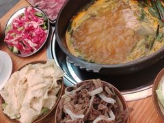 -黔三一夺夺粉酸汤火锅(百信店)