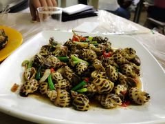 -覃记海鲜美食餐厅