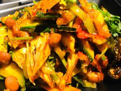 拌花菜-吉力烤鳗