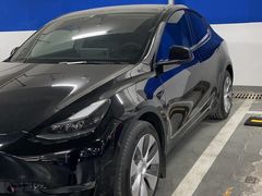 -TESLA 特斯拉(上海太古汇体验店)