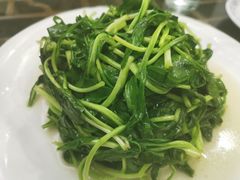 -临街徽菜馆·正宗黄山味