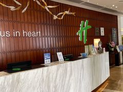 -上海虹桥君丽假日酒店(娄山关路地铁站店)