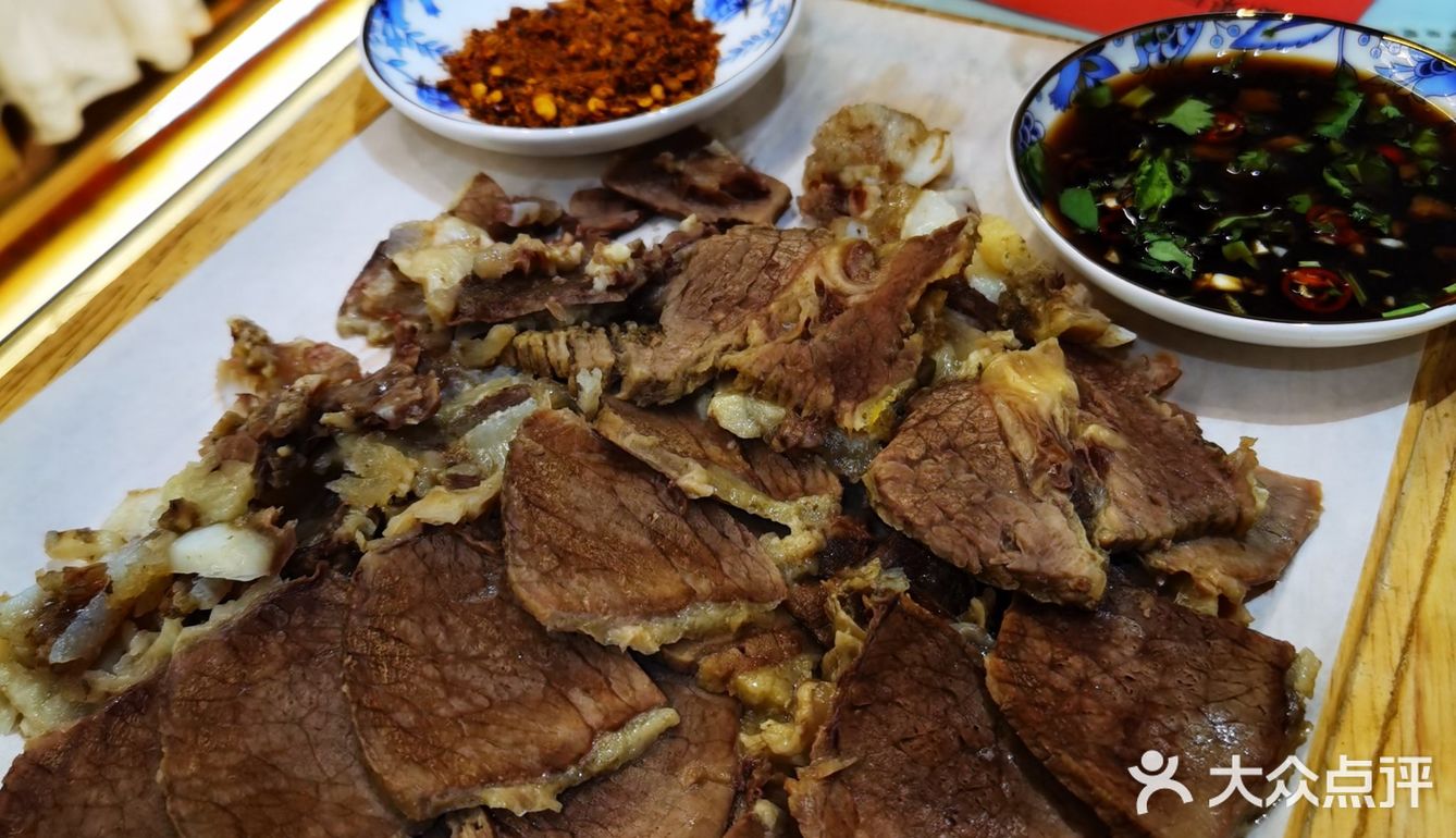 这是我的最爱，烂腌菜的味道，混合着土豆的香气