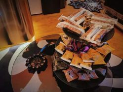 -SNOW TATTOO STUDIO