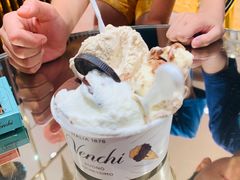 -VENCHI 闻绮(上海佛罗伦萨小镇店)