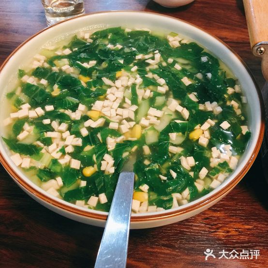 七未居信阳菜馆(任寨北街店)