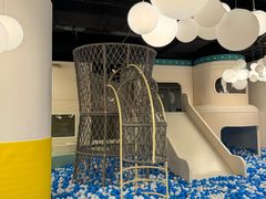 -涨巢·潮玩水疗局