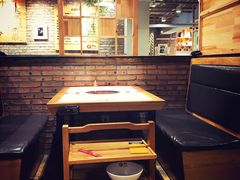 卡座-焯牛潮汕牛肉火锅(云峰街创始店)