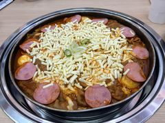 -三清洞摩西韩式年糕火锅(威高广场店)