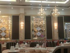 大堂-轩记海鲜餐厅·四十五年老字号·经典粤菜(西区彩虹店)