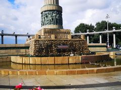 -人民防洪胜利纪念塔