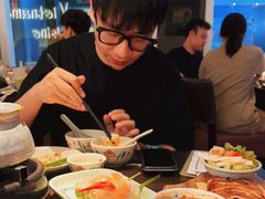 -大头虾越式风味餐厅(光明广场店)