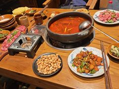 -贵厨酸汤牛肉(花果园国际中心店)