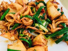 酱爆鱿鱼筒-双月饭店·20年老字号(新村店)