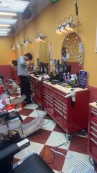 -Devilhands Barbershop男士理容店