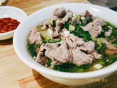 -全牛匠·乐山跷脚牛肉(新中关店)