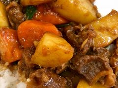 土豆牛腩烩饭-煲煲掂风味煲仔饭餐厅(西区店)
